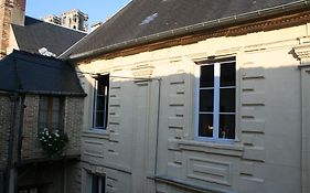 Le Refuge Des Cordeliers