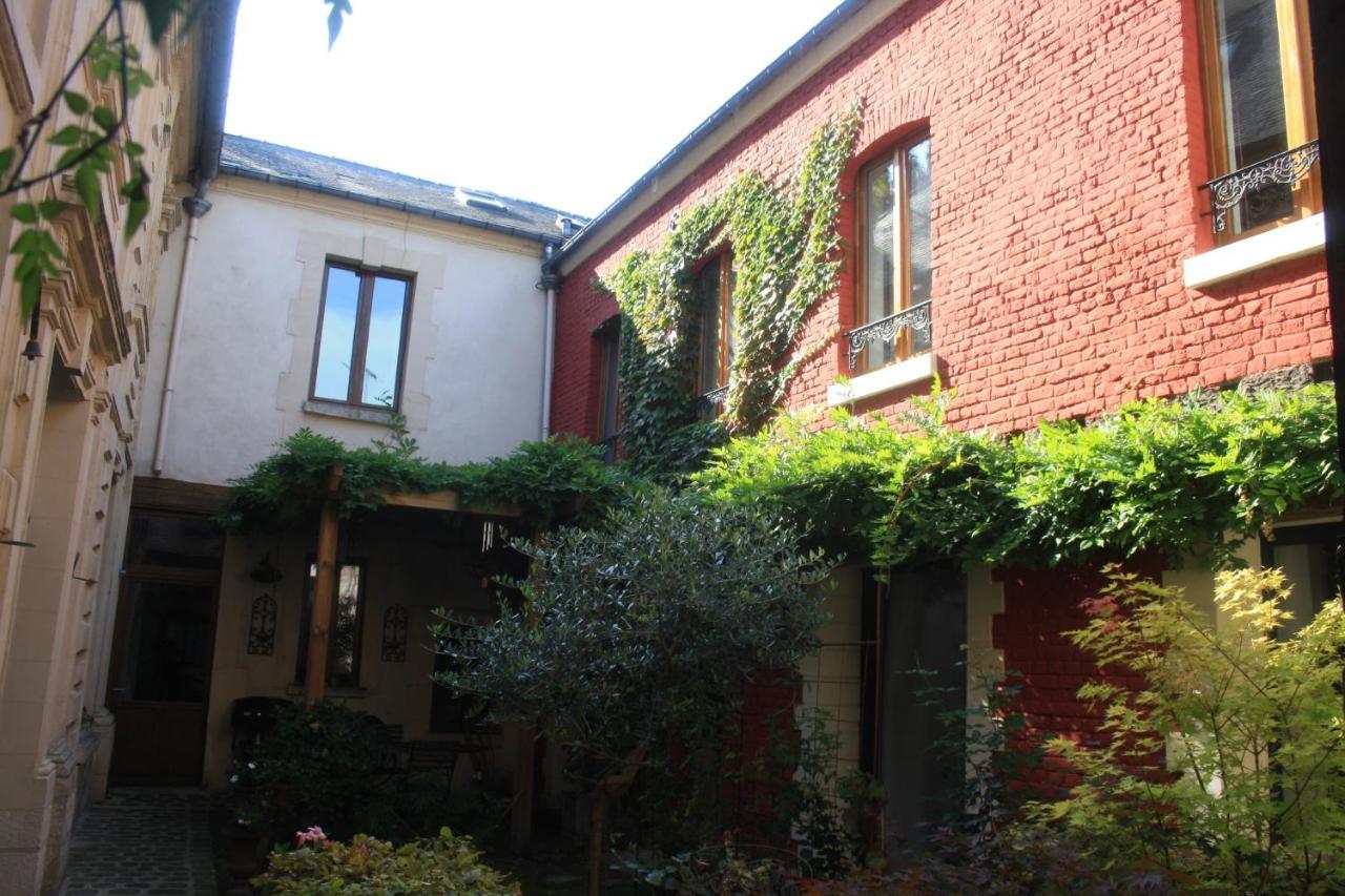 Appartamento Le Refuge Des Cordeliers Laon Esterno foto
