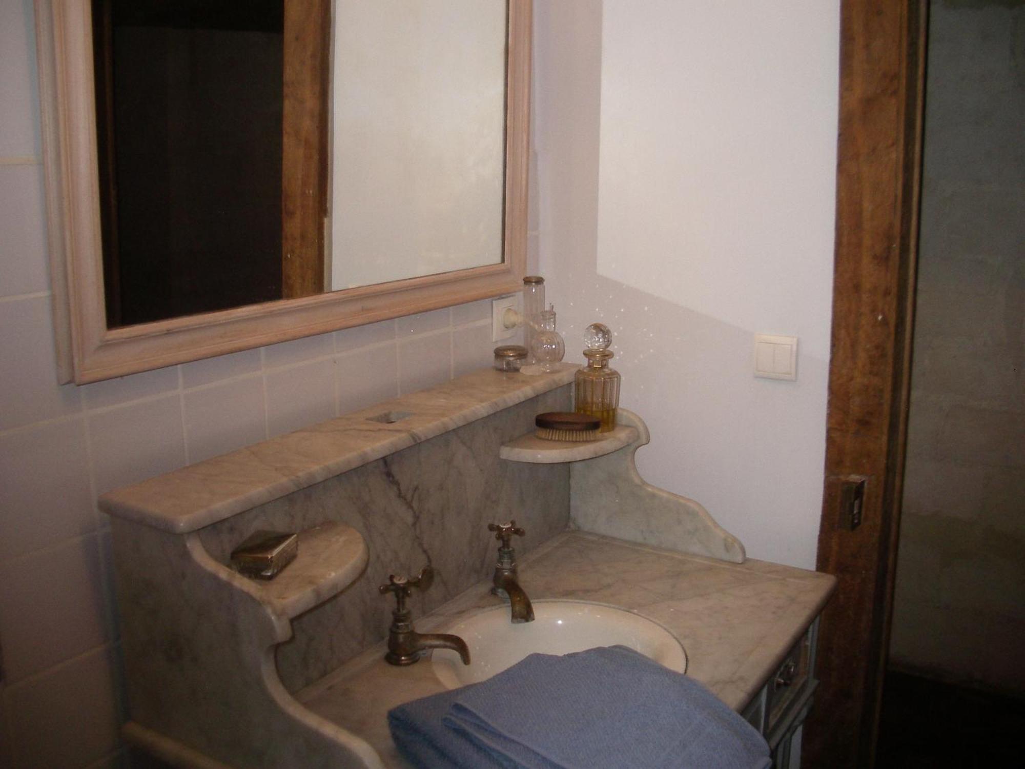 Appartamento Le Refuge Des Cordeliers Laon Camera foto