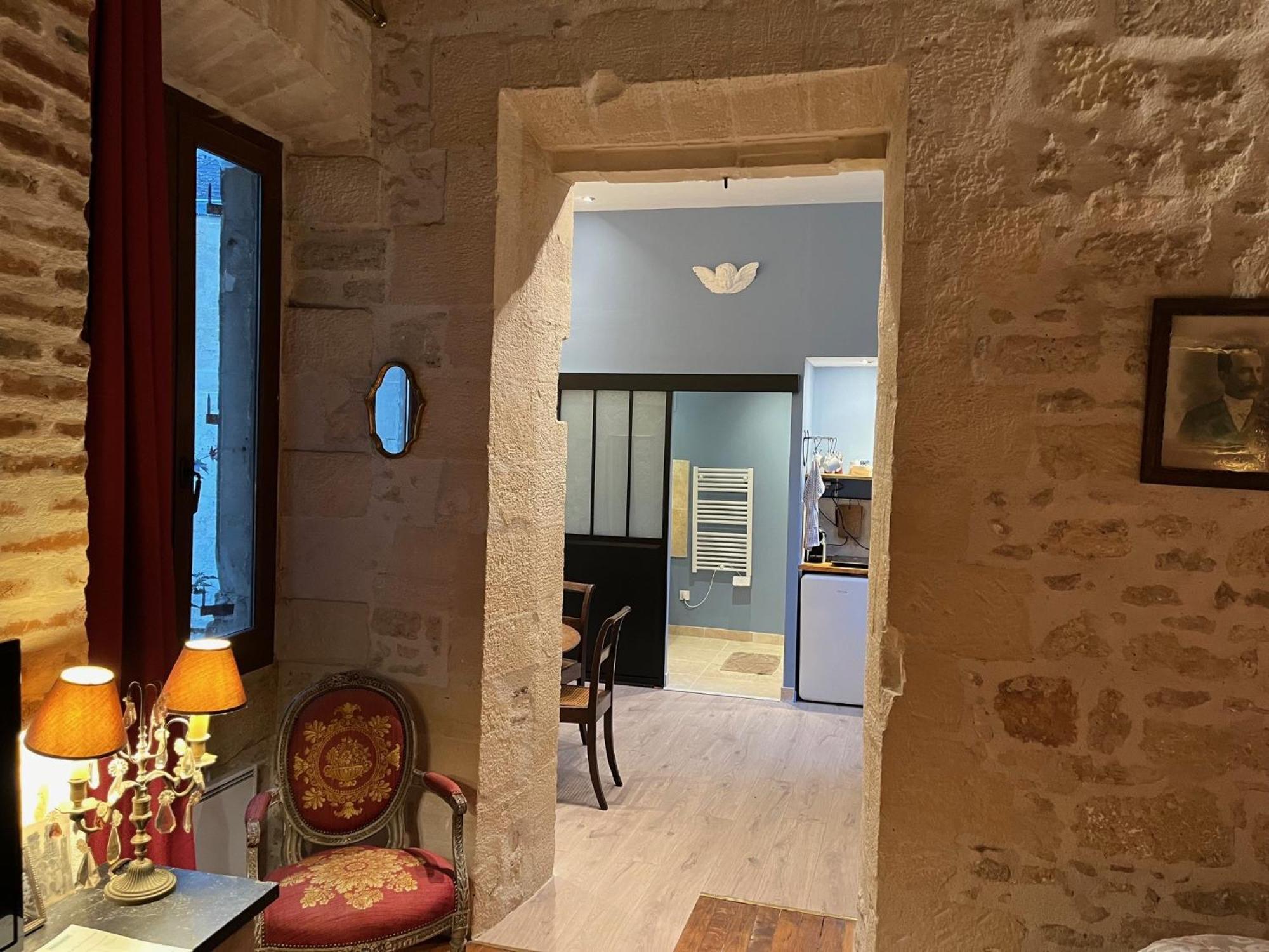 Appartamento Le Refuge Des Cordeliers Laon Camera foto